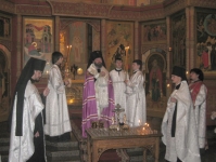 Архиепископ Юстиниан вознес молитвы