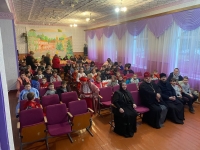 Посещение школы-интерната в Попенках