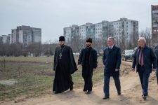 Президент посетил строящийся храм в пгт Первомайск